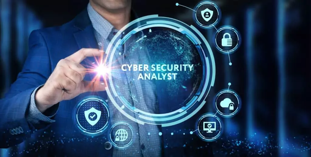 Cybersecurity Associate SOC Analyst Course slider with text.